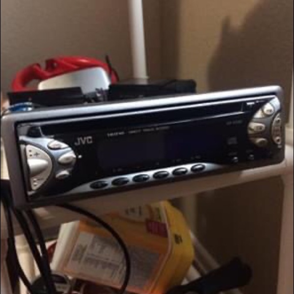 Car Radio JVC - Picture 2 of 3